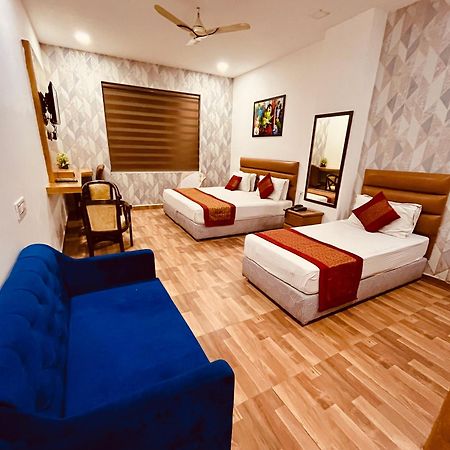 Amora Rooms Dwarka نيودلهي المظهر الخارجي الصورة