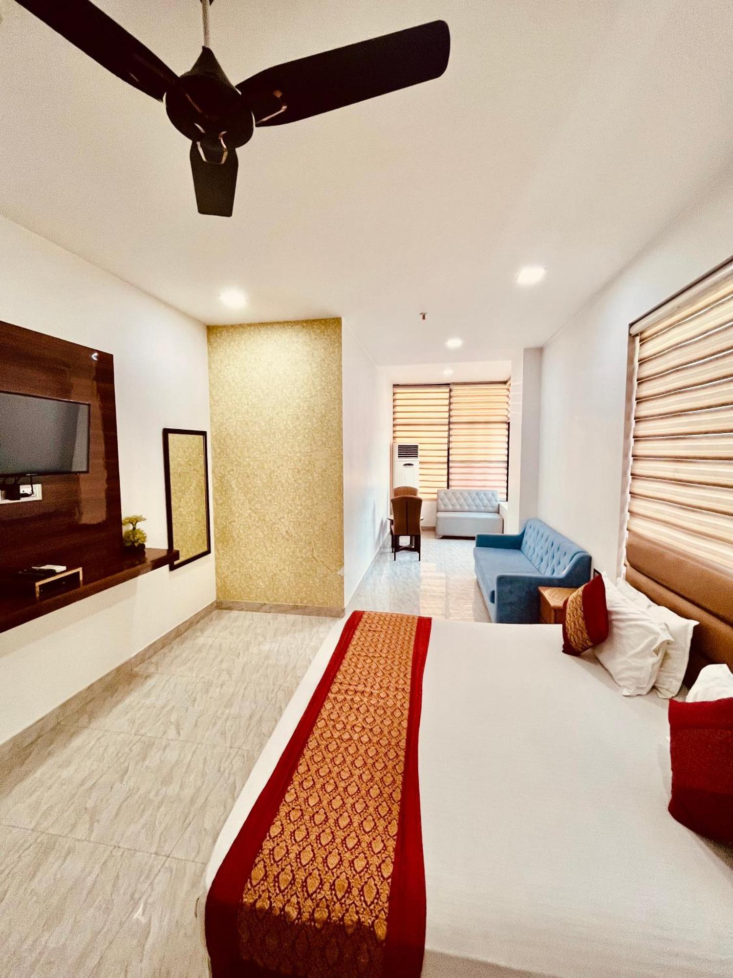 Amora Rooms Dwarka نيودلهي المظهر الخارجي الصورة