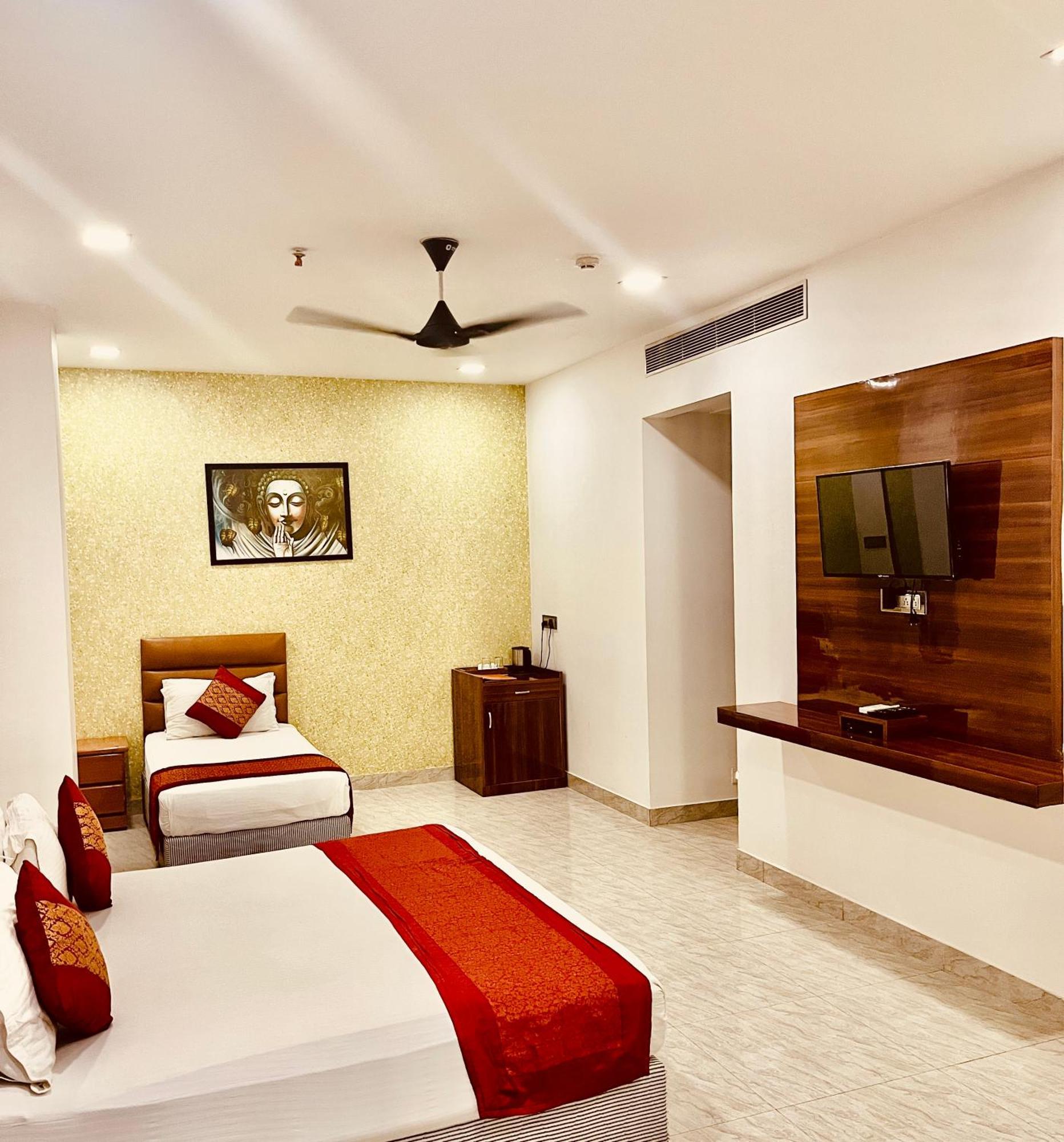Amora Rooms Dwarka نيودلهي المظهر الخارجي الصورة
