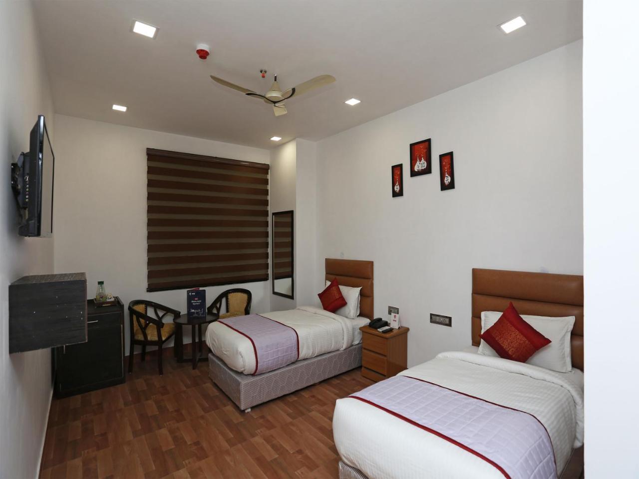 Amora Rooms Dwarka نيودلهي المظهر الخارجي الصورة